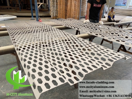 Perforerende aluminium scherm voor metalen panelen voor de bekleding van de gevels van gebouwen