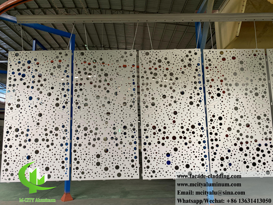 Metalen geperforeerd aluminiumpaneel voor gebouw gevelwandbekleding binnen- en buitenversiering