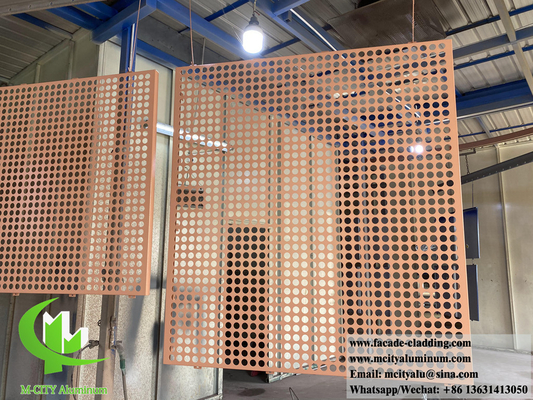 Perforeren van goudkleurig metaalplaat gevelsysteem aluminiumlegering 3 mm dikte PVDF verf
