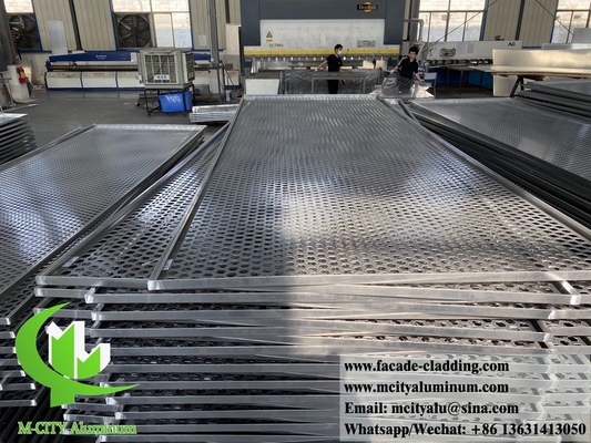Massivwandbekleding metalen gevel aluminium panelen grijze kleur PVDF 15 jaar garantie