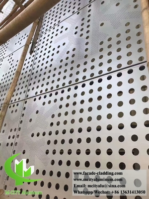 Perforerende aluminium bekleding metalen gevel ronde gaten splinter kleur 3 mm PVDF poeder gecoat