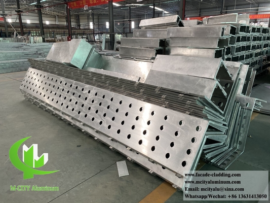 Metalen plaat van aluminium met een PVDF-poedercoating van witte kleur met een dikte van 3 mm voor wandbekleding