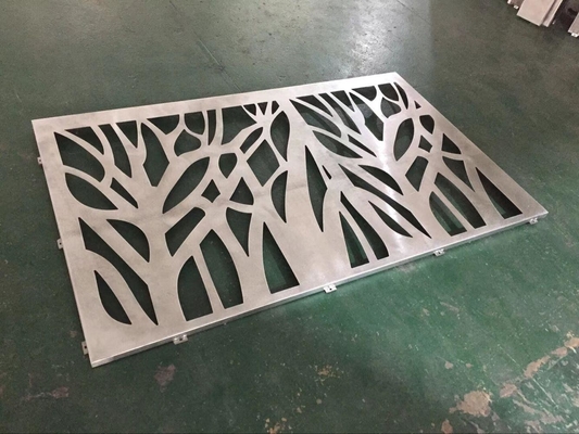 Architectonisch met laser gesneden metalen scherm aluminium massief bekleding met boompatroon