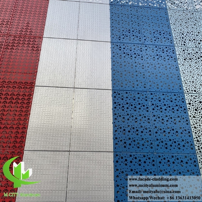 Perforerende solide wand bekleding Aluminium gevel metalen scherm met patronen PVDF Rode kleur