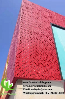 Perforerende solide wand bekleding Aluminium gevel metalen scherm met patronen PVDF Rode kleur
