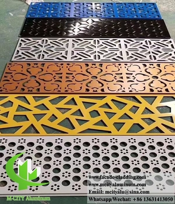 Metalen bekleding voor kolommen geperforeerde aluminiumplaat PVDF Gouden kleur Voor interieurversiering