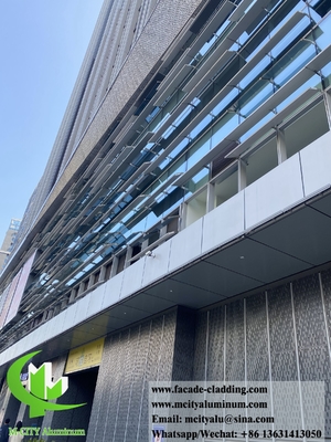 Geperforeerde metalen buitenwandbekleding Gevels Aluminium panelen Metalen grijze kleur