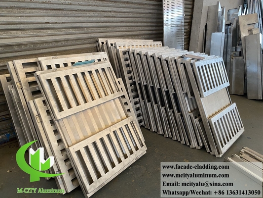 Decoratieve geperforeerde aluminium bekleding metalen plaat voor de decoratie van bouwmaterialen