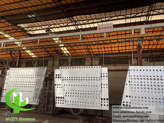 Metalen geperforeerde panelen Aluminium scherm Architectonisch bouwmateriaal Verfraaiing
