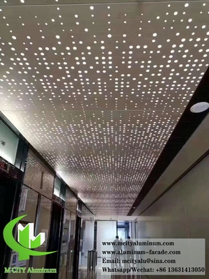 3D metalen plafond aluminium panelen met perforatiepatronen Interieur plafond decoratie