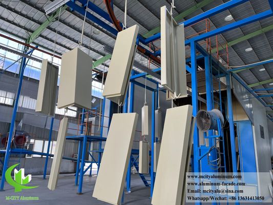 Goede prijs Op maat gemaakte metalen bekleding Aluminiumpaneel poeder gecoat tegen roest online