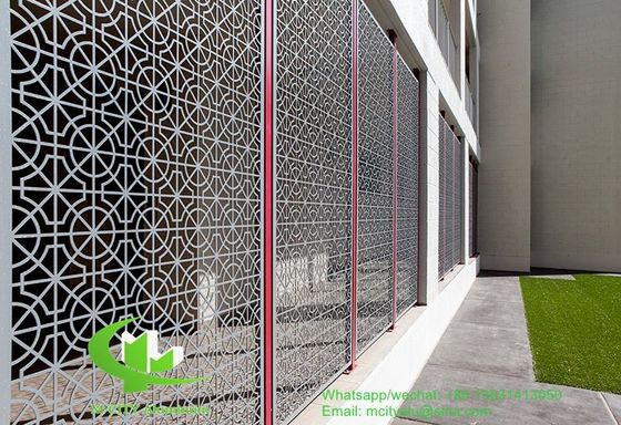 Goede prijs Custom Design Poedercoated Perforated Aluminium Panel 1000x2000mm voor gevel- en schermtoepassingen online