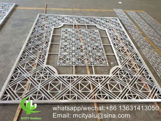 Goede prijs PVDF Afwerking Aluminium Cladding Paneel met Aanpasbare Patronen voor Gevel en Gordijngevel in 1000x2000mm Maat online