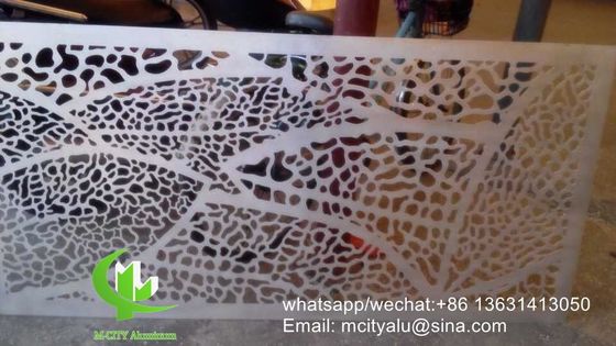 Goede prijs PVDF Afwerking Aluminium Decoratief Paneel met Aanpasbare Patronen voor Gevel en Gordijngevel in 1000x2000mm Maat online
