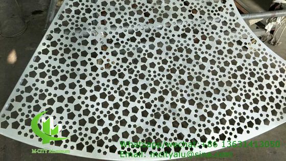 Goede prijs 2,5 mm dikke gepoedercoate aluminium fineerplaat voor gevelbekleding en vliesgevels met aangepaste patronen online