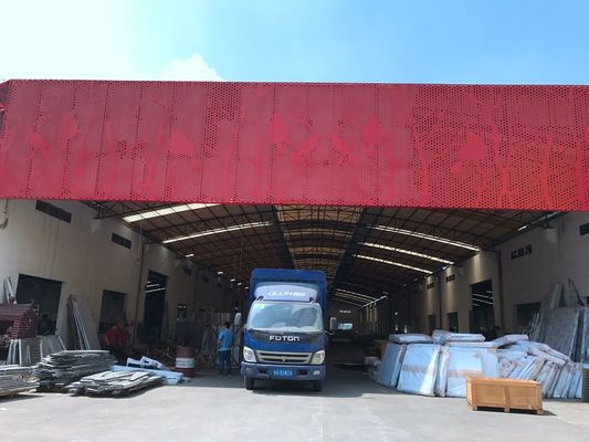 Goede prijs Op Maat Gemaakte Kunstpatronen Geperforeerd Aluminium Paneel met Poedercoating Oppervlak voor Gevelbekleding in Standaardmaat 1000x2000mm online