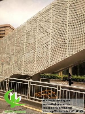Goede prijs Geperforeerde Aluminium Façade met PVDF 15 Jaar Garantie Op Maat Gemaakt CNC Laser Snijden en Elke RAL Kleur online